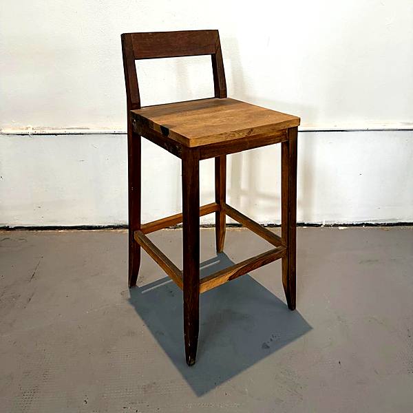 Banqueta Rema Maciza 65cm