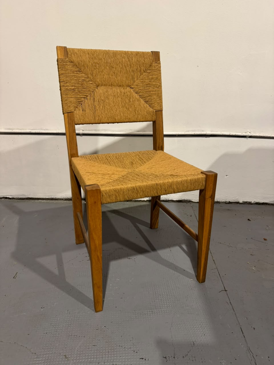 Silla Mila Craft en Cruz Camel