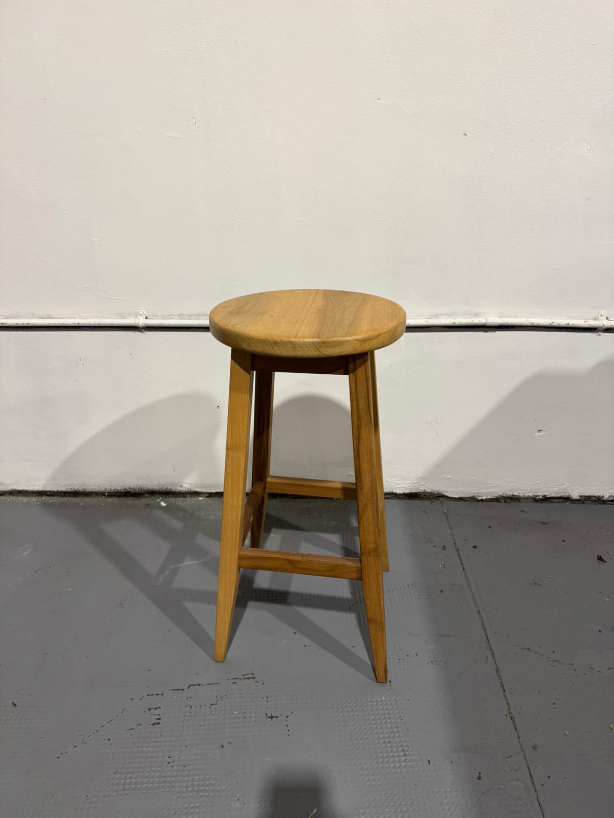 Taburete Redondo Macizo 60cm