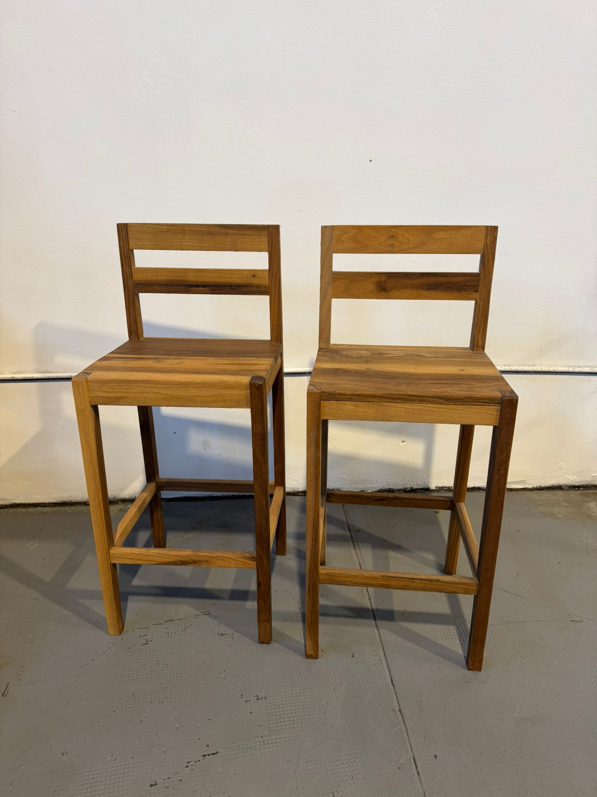 Banquetas Mila Macizas 65cm