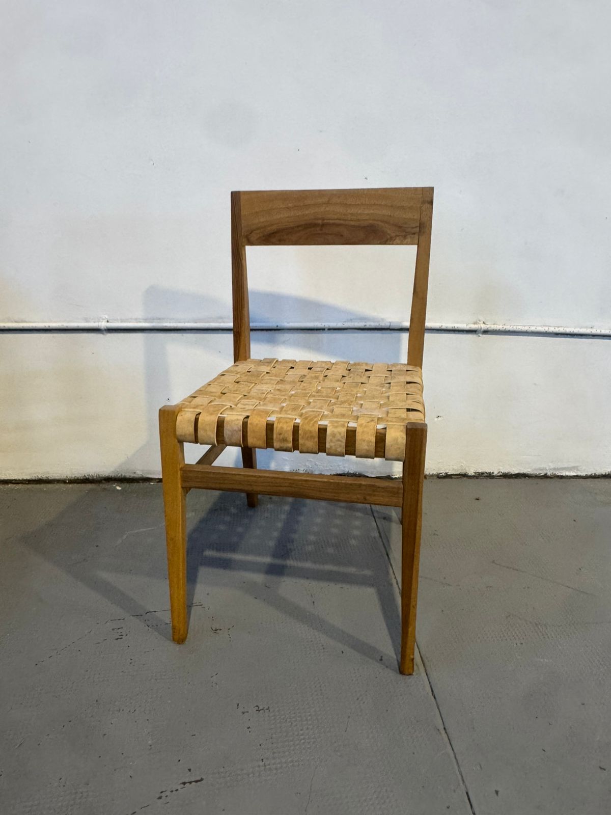 Silla Luca Cuero Crudo